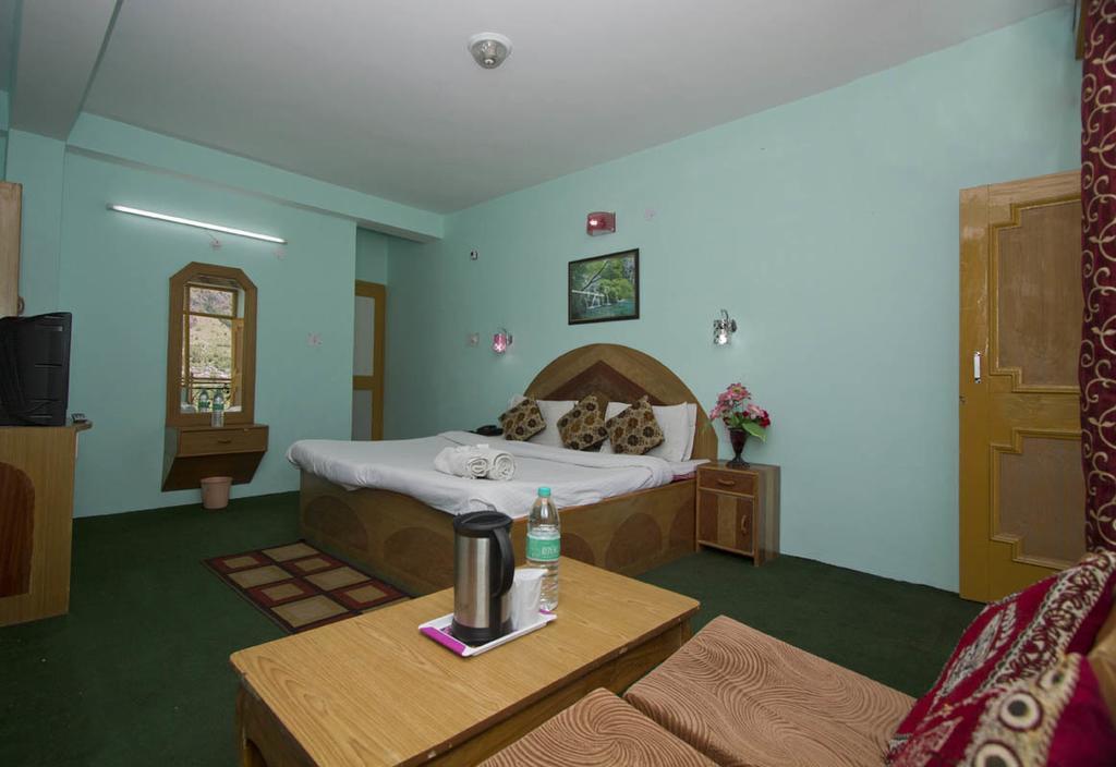Hotel Ocean Inn Manāli Chambre photo