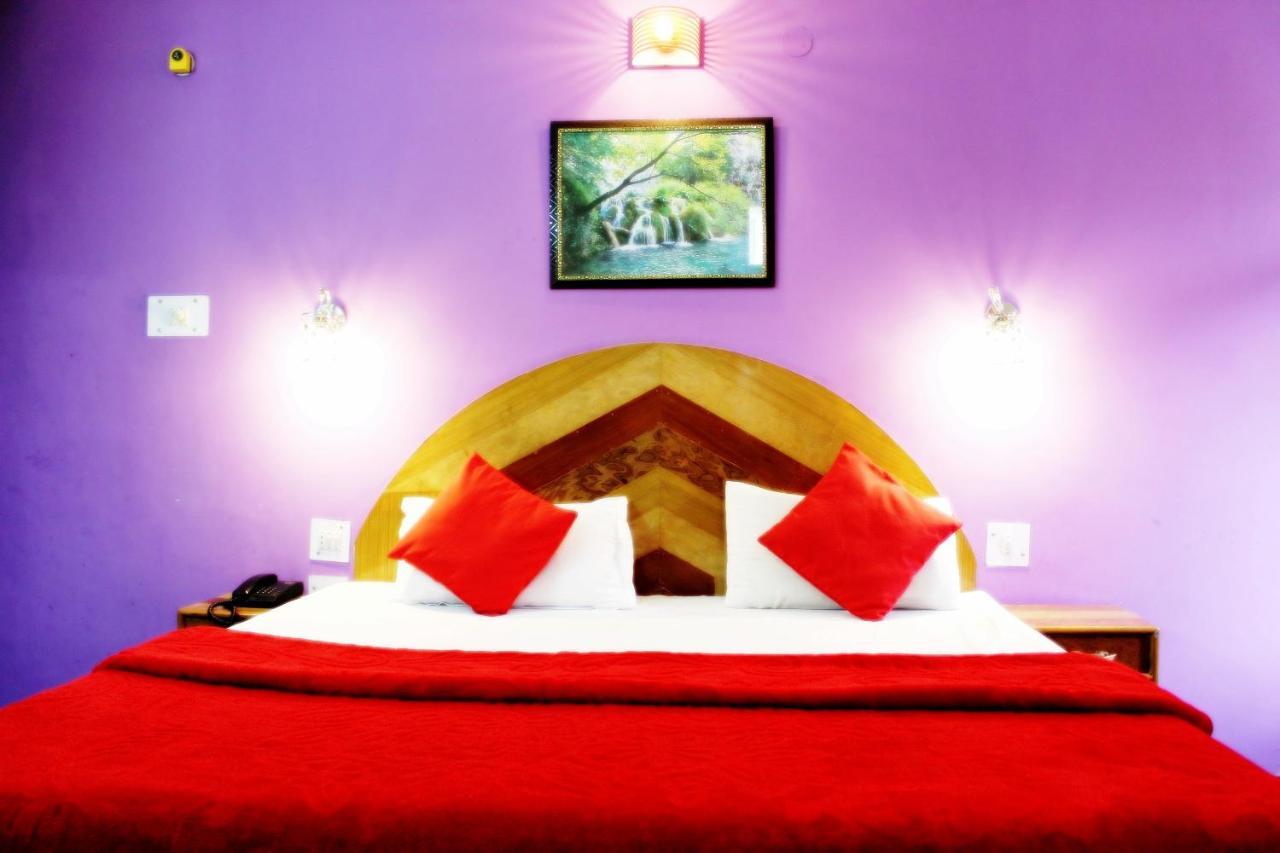 Hotel Ocean Inn Manāli Extérieur photo