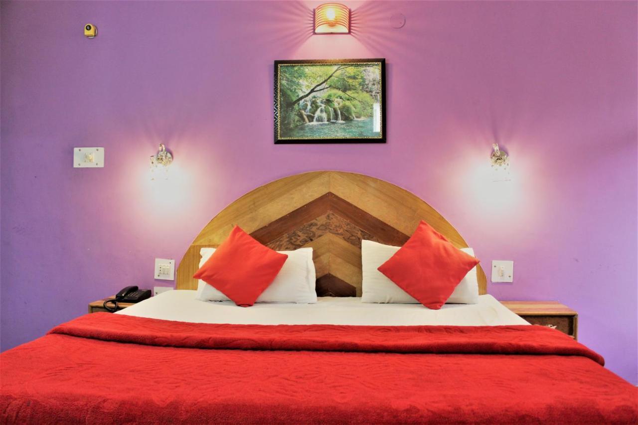Hotel Ocean Inn Manāli Extérieur photo